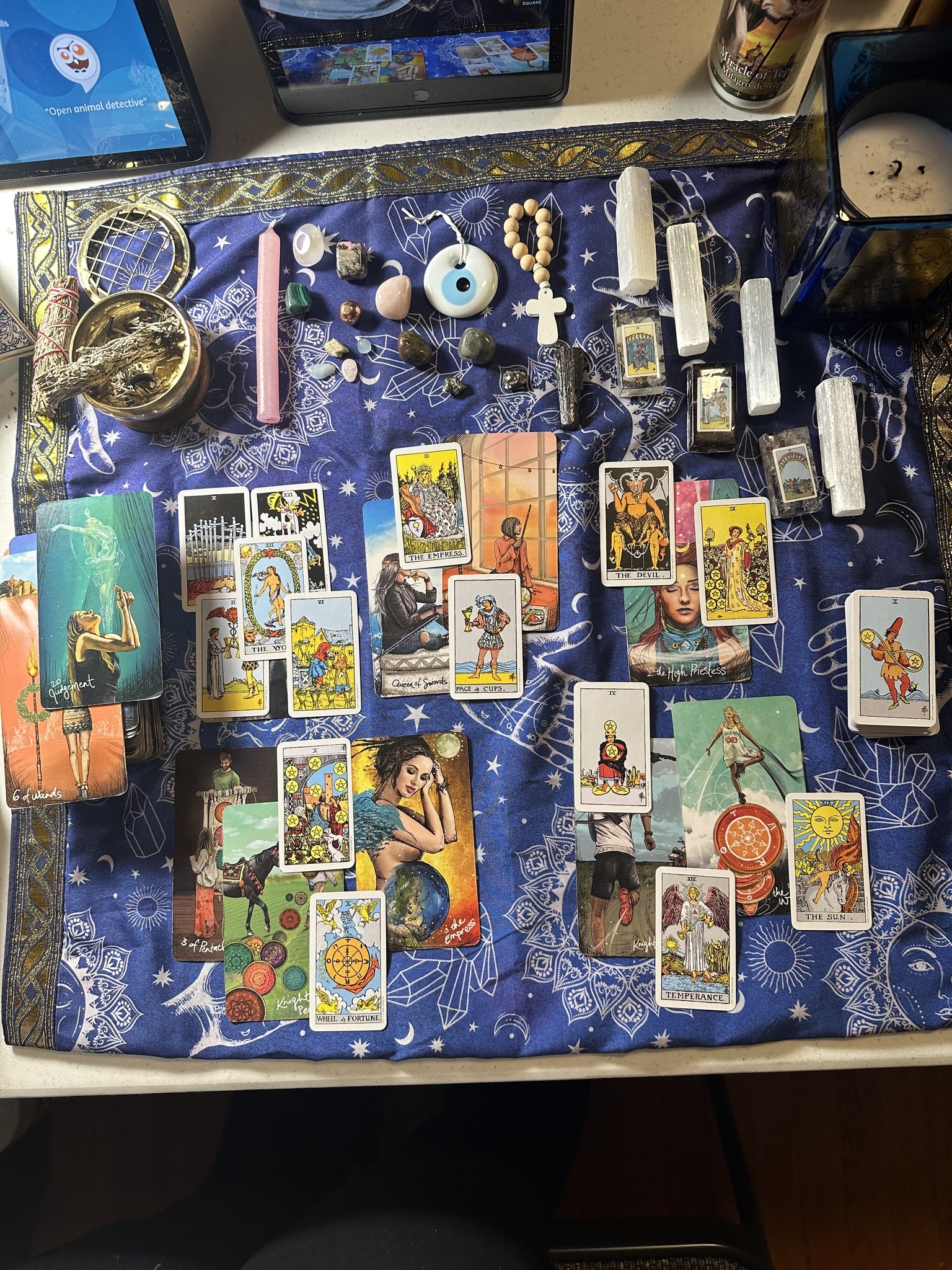 Divine Dining Tarot