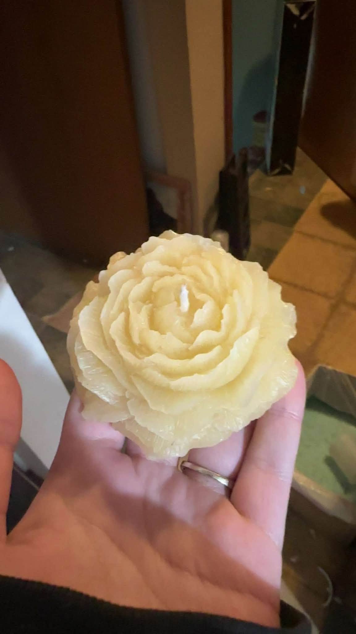 Fawn's Hollow – Simple, handmade beeswax candles