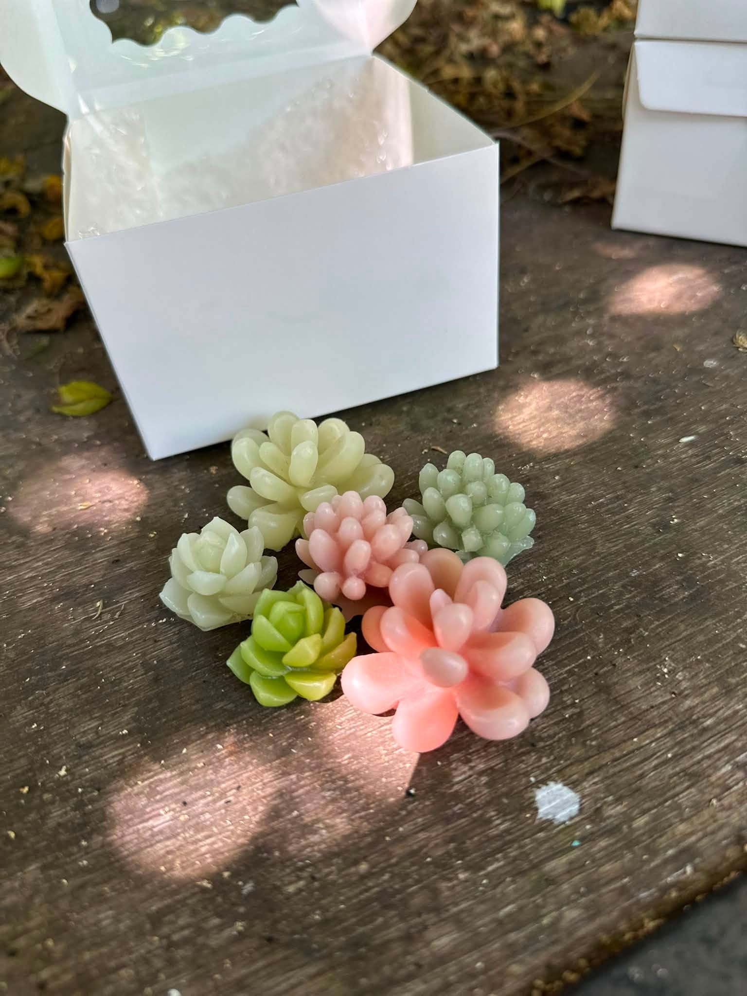 Fawn's Hollow – Simple, handmade beeswax candles