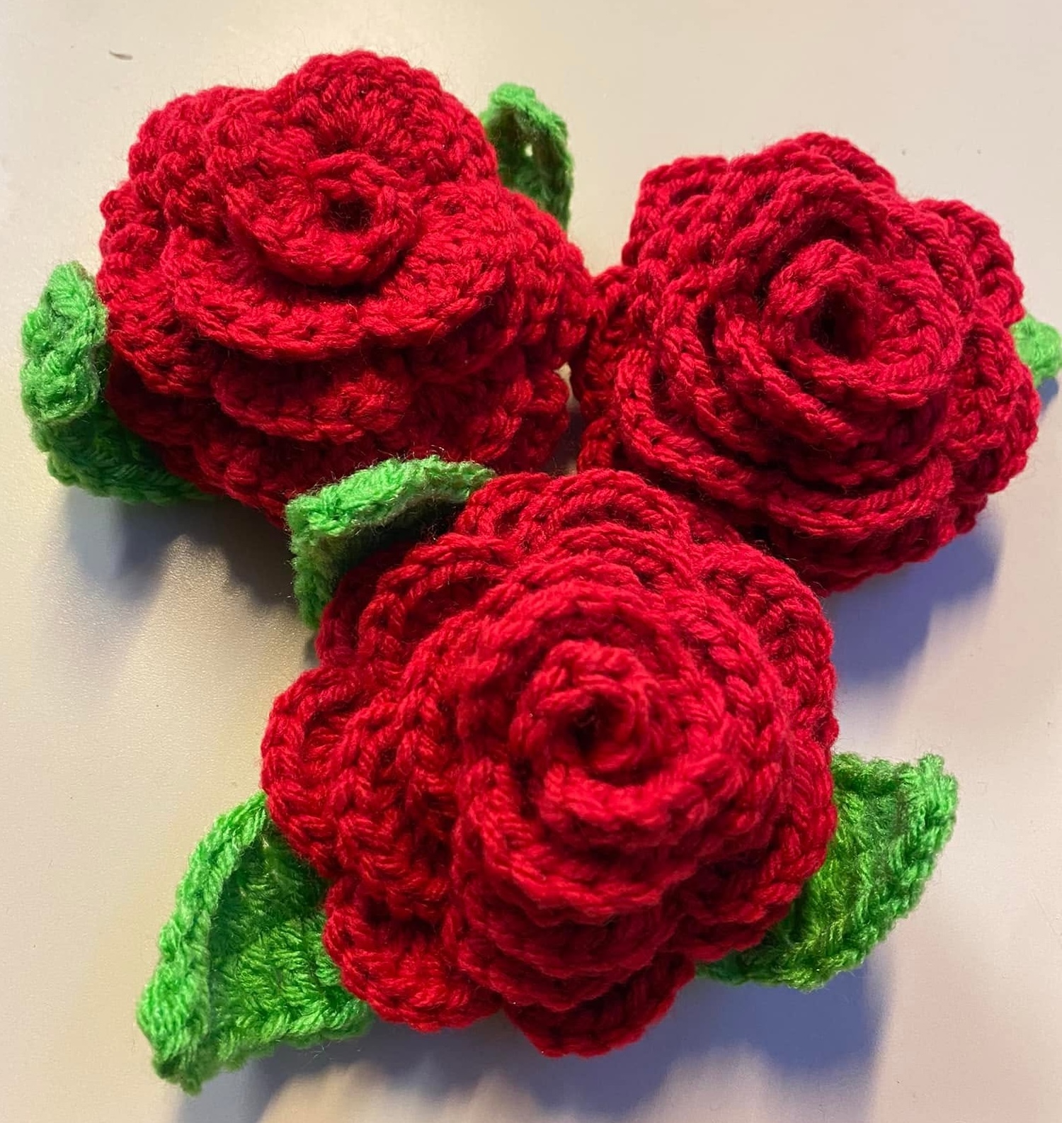 Guerita Arts – Handmade crochet plushies, bags, accessories & colorful creations
