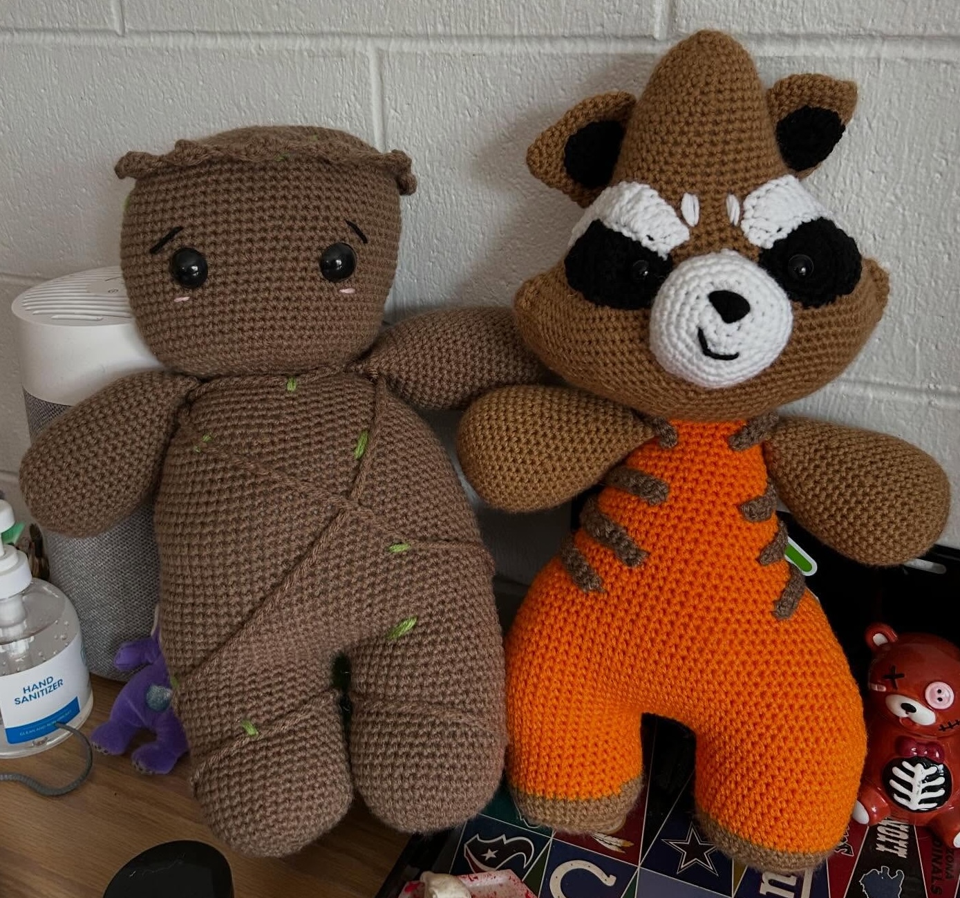 Guerita Arts – Handmade crochet plushies, bags, accessories & colorful creations