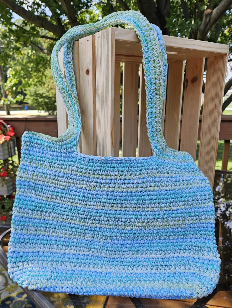Handmade by HuleyJu