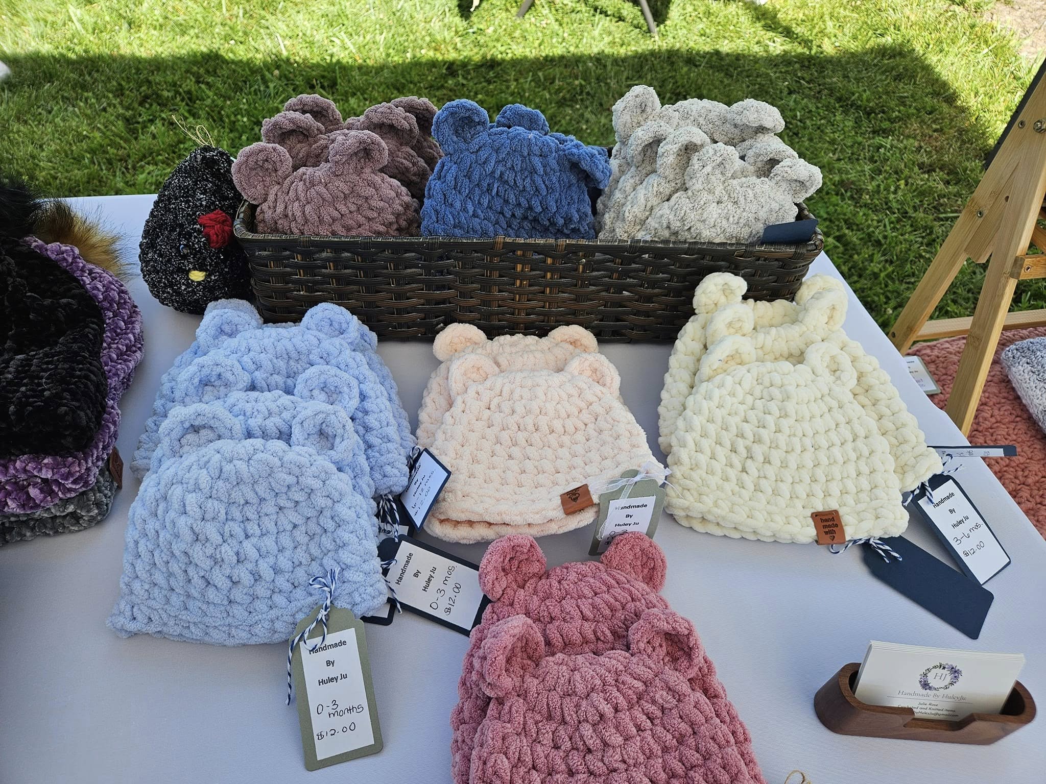 Handmade by HuleyJu