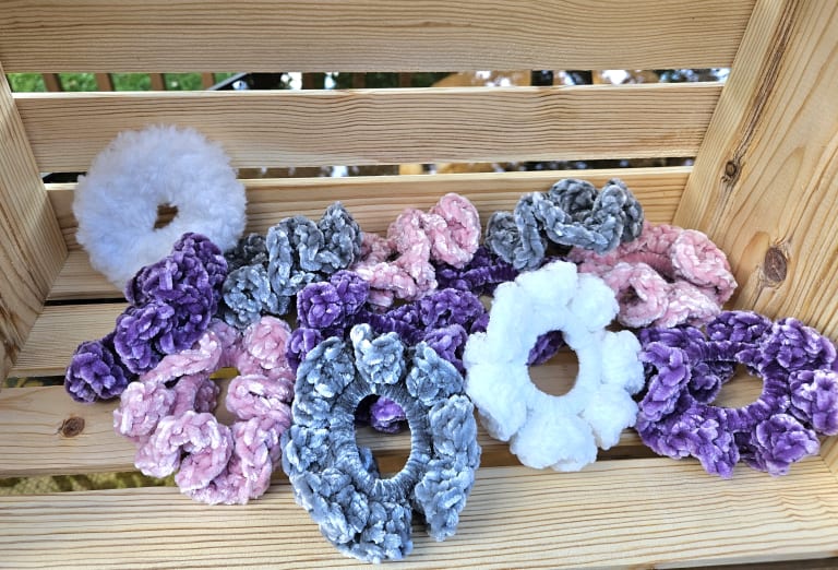 Handmade by HuleyJu