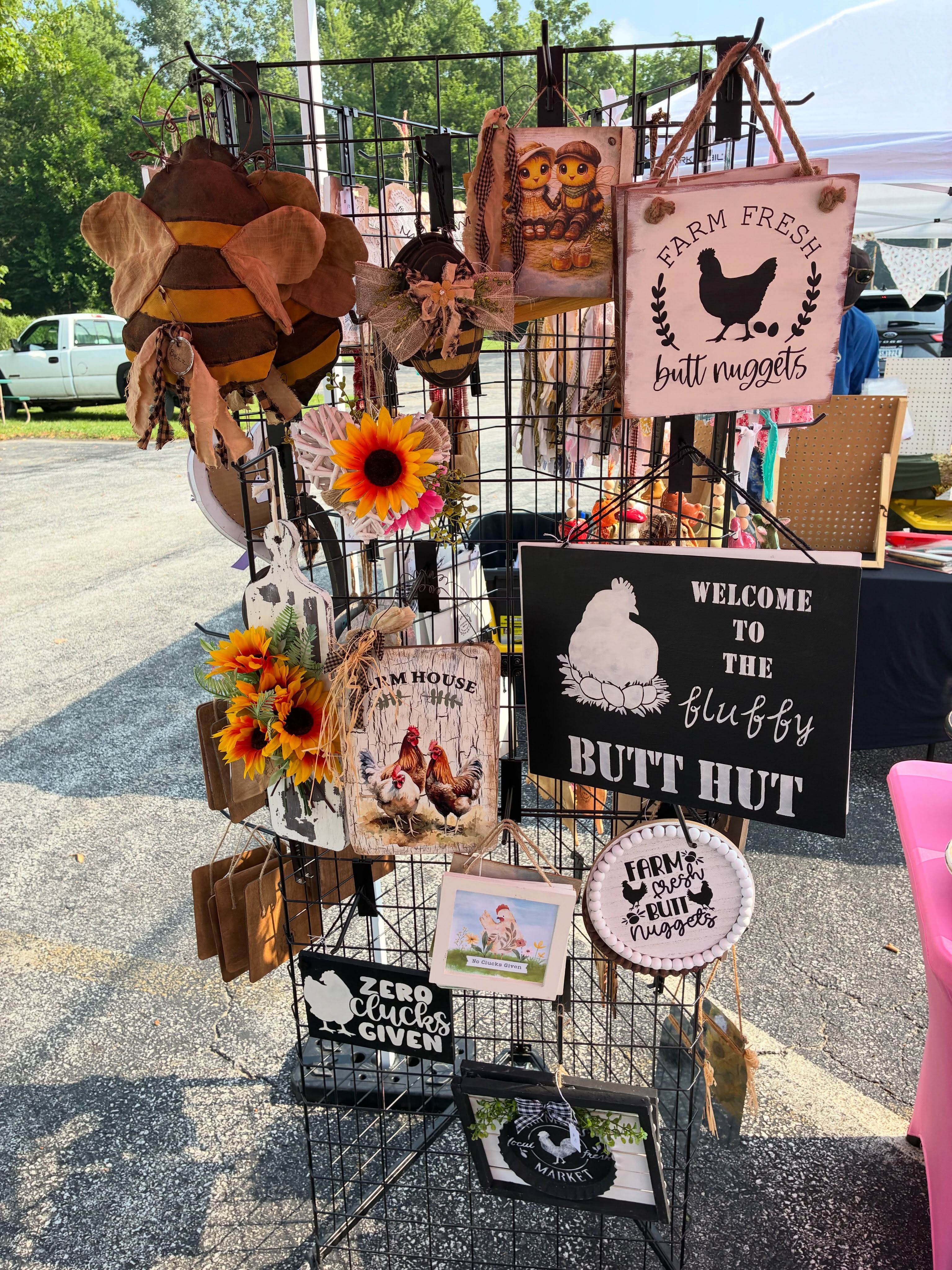 The Crafty Gramma – Farmhouse décor, funny signs & handmade gifts