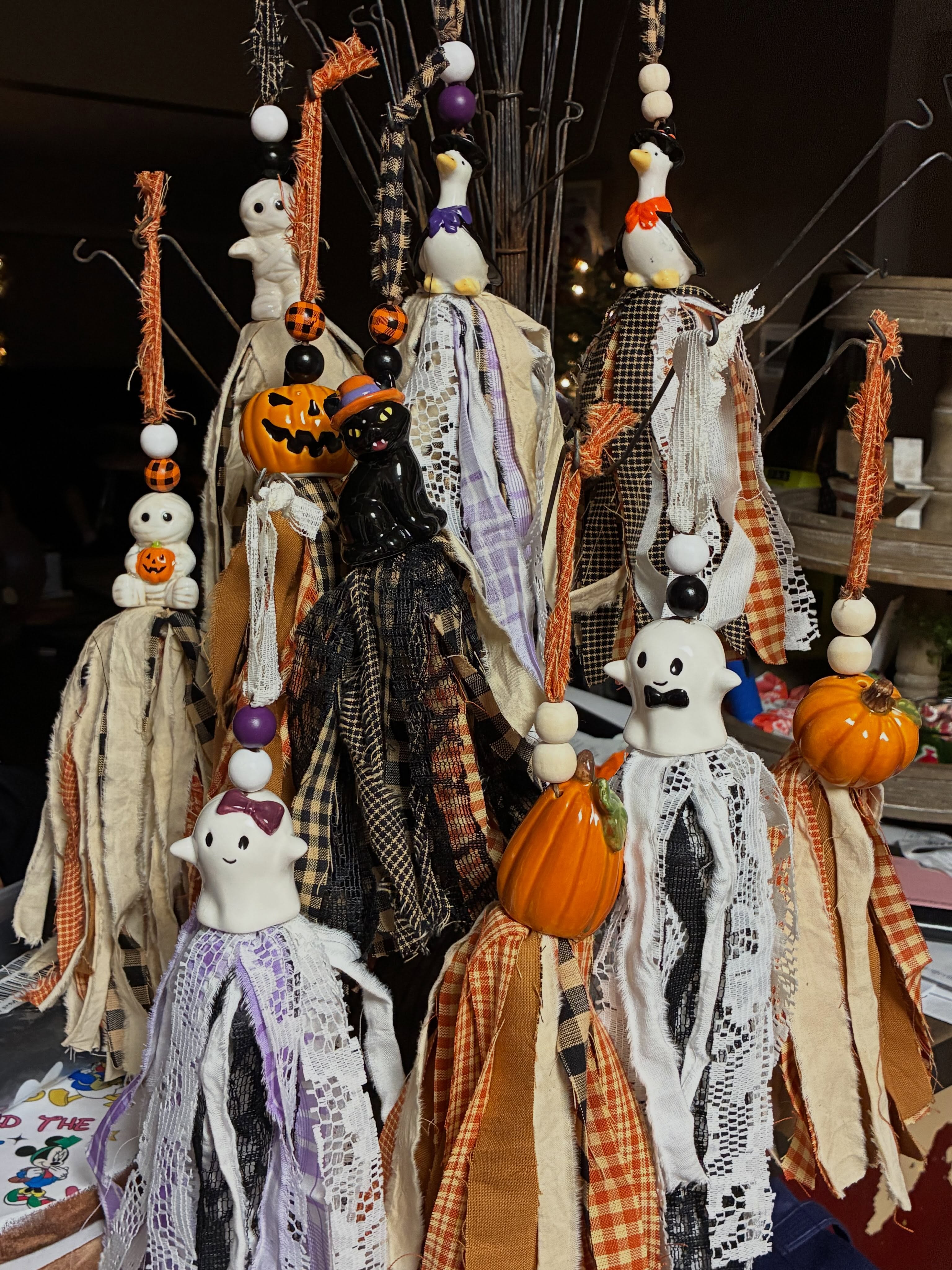 The Crafty Gramma – Farmhouse décor, funny signs & handmade gifts