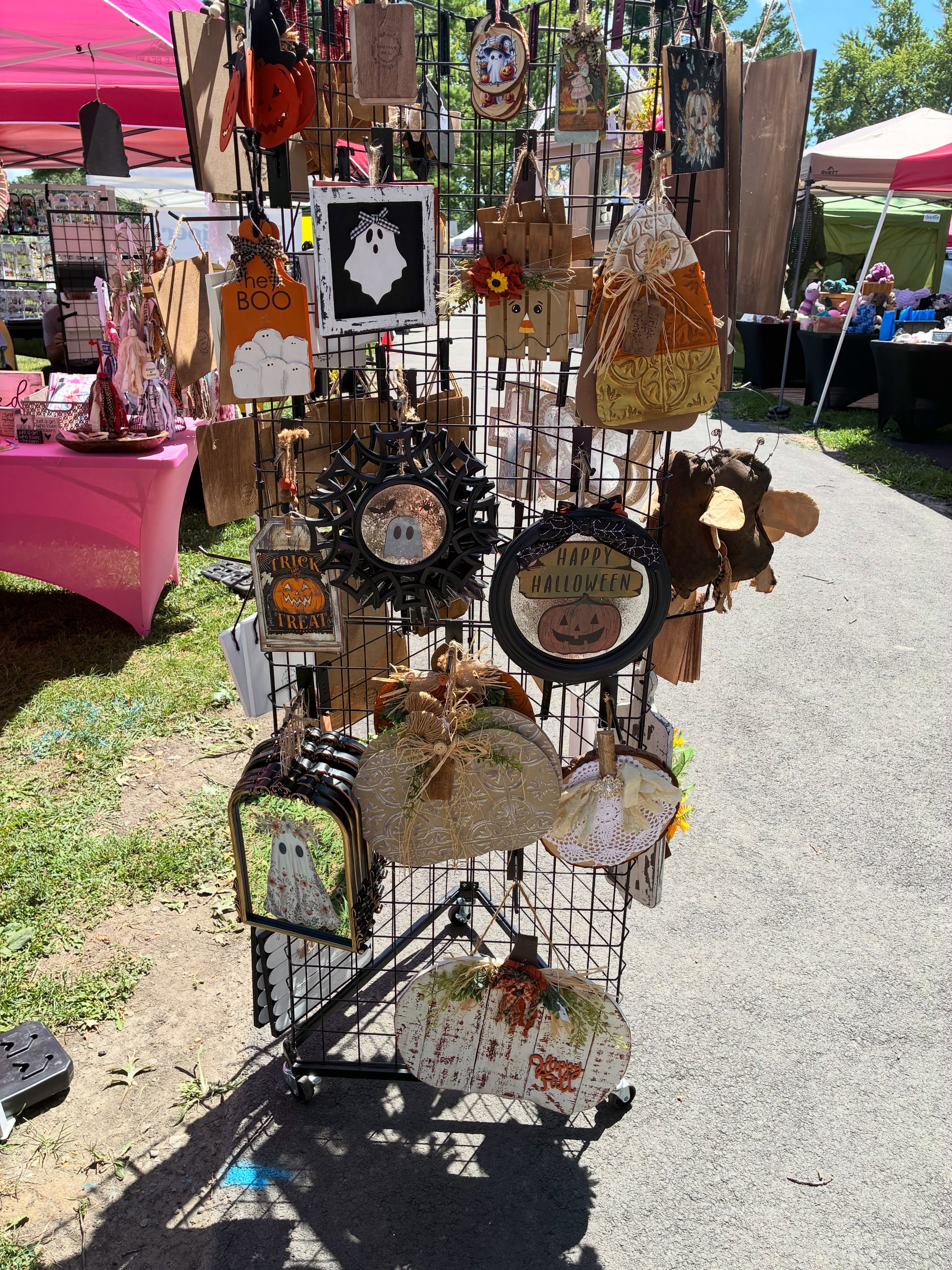 The Crafty Gramma – Farmhouse décor, funny signs & handmade gifts