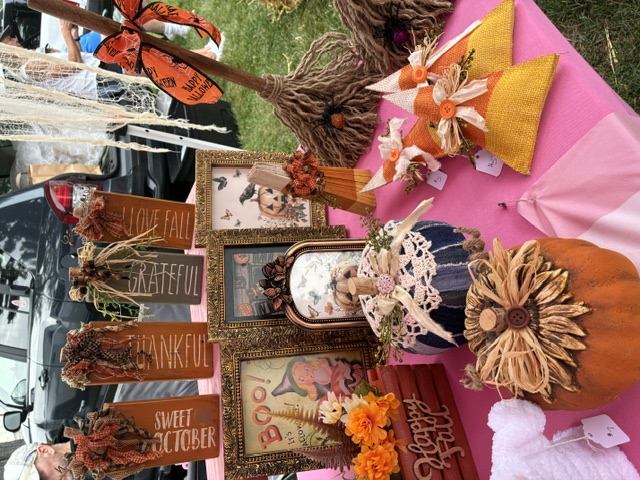 The Crafty Gramma – Farmhouse décor, funny signs & handmade gifts